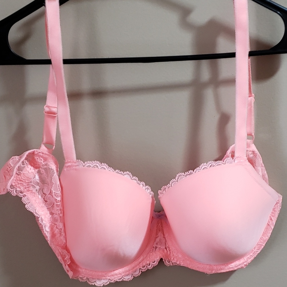 Victoria Secret Lined Dream Angles Demi Bra 38D